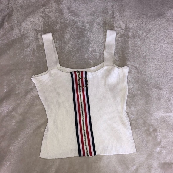 Crop Top - Picture 2 of 5